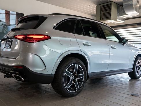 New 2025 Mercedes-Benz GLC 350e GLC 350e image 6
