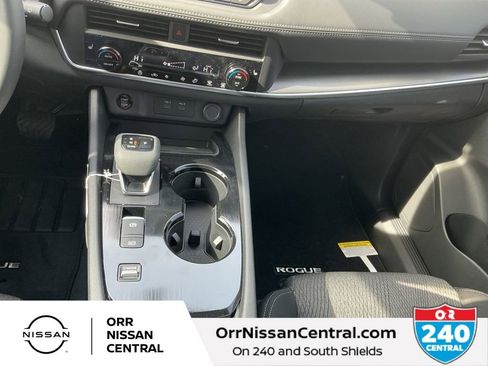 New 2026 Nissan Rogue SV w/ Cold Weather Package image 24