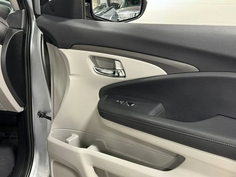 Used 2019 Honda Pilot EX-L image 42