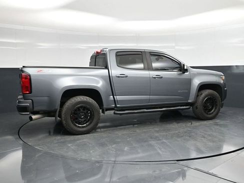 Used 2019 Chevrolet Colorado Z71 AWD/4WD image 14