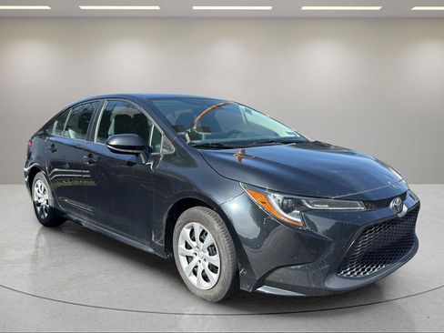 Used 2021 Toyota Corolla LE w/ Carpet Mat Package (TMS) FWD image 4