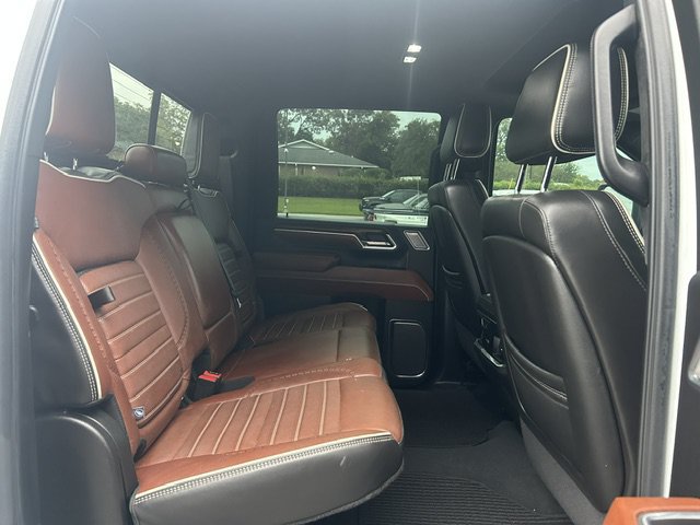 Used 2024 GMC Sierra 2500 Denali Ultimate AWD/4WD image 14