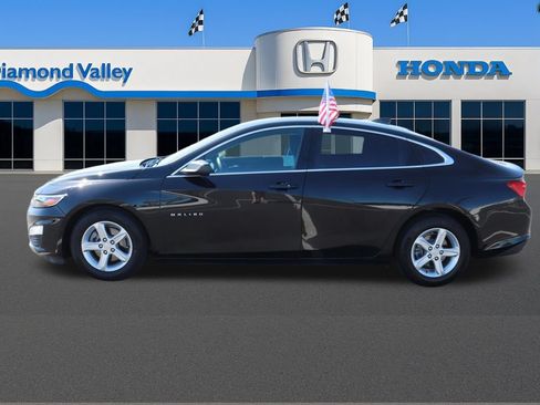 Used 2022 Chevrolet Malibu LS FWD image 7
