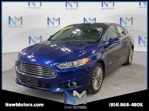 Used 2014 Ford Fusion Titanium FWD image 1
