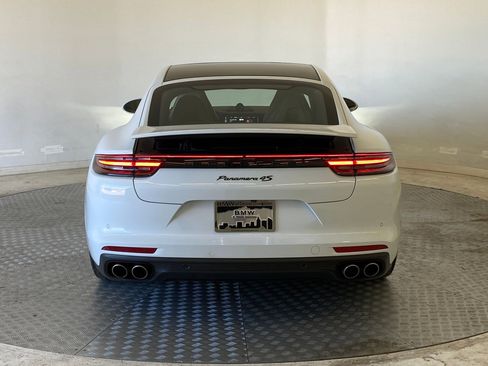 Used 2020 Porsche Panamera 4S w/ Premium Package image 10