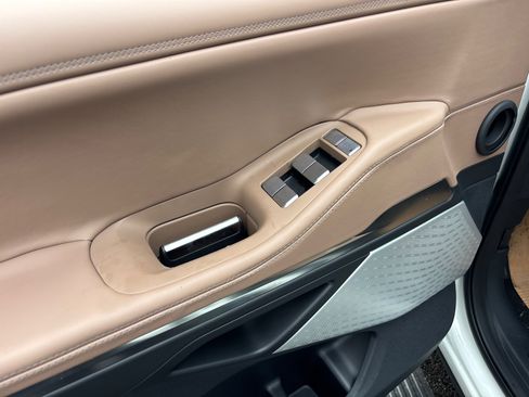 New 2026 Lincoln Navigator Black Label AWD/4WD image 12