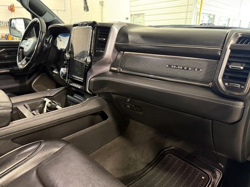 Certified 2021 RAM 1500 Limited w/ Night Edition AWD/4WD image 5