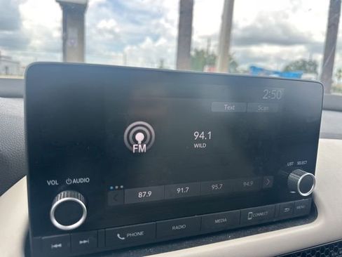Used 2024 Honda HR-V LX image 18