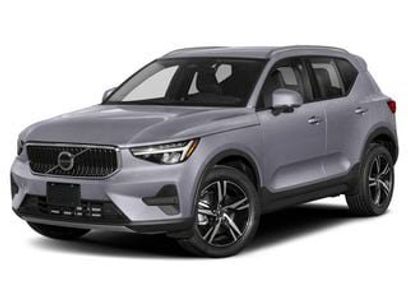 Certified 2023 Volvo XC40 B5 Ultimate w/ Protection Package Premier