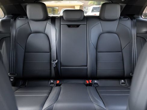 Certified 2025 Porsche Macan 4 Electric AWD/4WD image 27