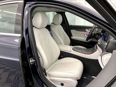 Used 2022 Mercedes-Benz E 350 Sedan image 6