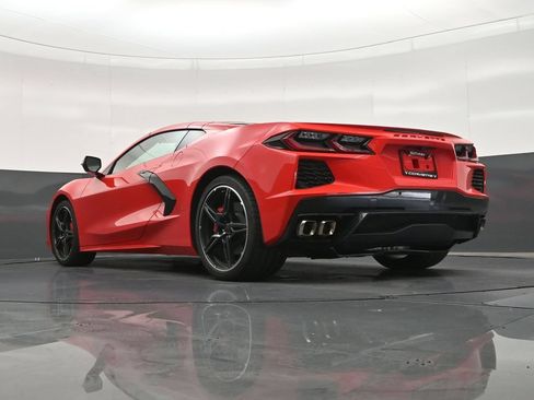 Used 2024 Chevrolet Corvette Stingray Preferred Cpe w/ 2LT RWD image 25