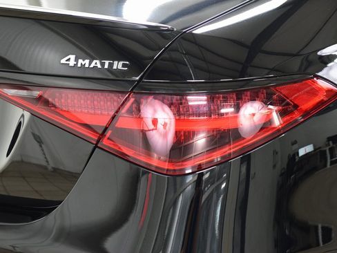 Used 2022 Mercedes-Benz S 580 4MATIC Sedan image 17