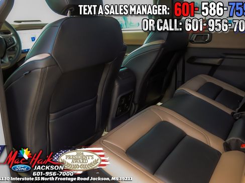 Certified 2024 Ford Bronco Wildtrak image 9