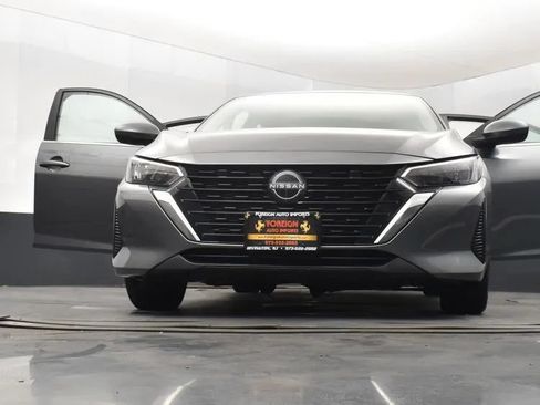 Used 2024 Nissan Sentra SV w/ All-Weather Package FWD image 11