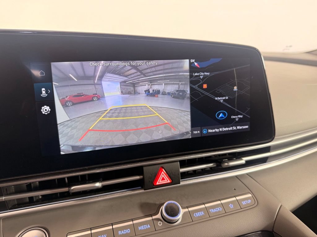Used 2024 Hyundai Elantra SEL FWD image 40