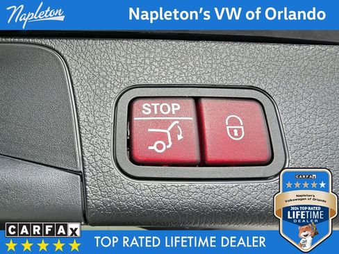 Used 2024 Mercedes-Benz GLB 250 4MATIC image 33