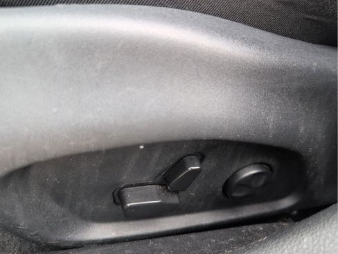 Certified 2021 Jeep Compass 80th Special Edition w/ Sun and Sound Group image 34