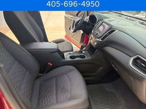 Used 2021 Chevrolet Equinox LT AWD/4WD image 33