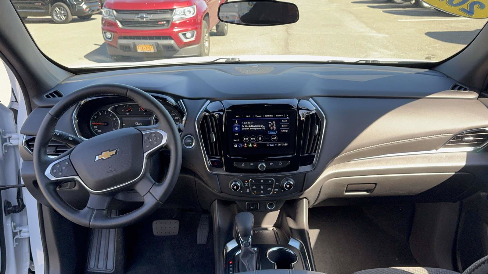 Used 2023 Chevrolet Traverse LT AWD/4WD image 14