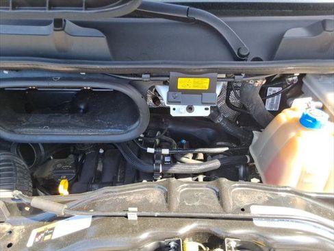 Used 2025 RAM ProMaster 2500 w/ Convenience Group FWD image 19