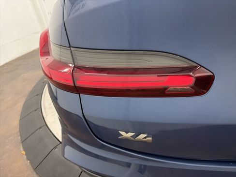 Used 2021 BMW X4 M40i image 12