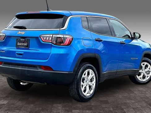 Used 2024 Jeep Compass Sport AWD/4WD image 14