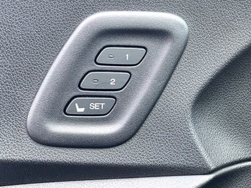 Used 2016 Honda CR-V Touring image 29