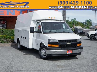 Used 2019 Chevrolet Express 4500 w/ Power Convenience Package