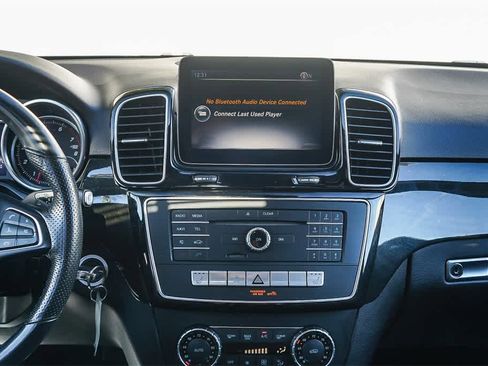 Used 2017 Mercedes-Benz GLE 350 image 13