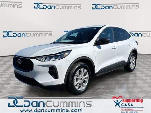 Used 2025 Ford Escape Active AWD/4WD image 1