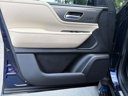 Certified 2025 INFINITI QX80 Pure AWD/4WD image 4