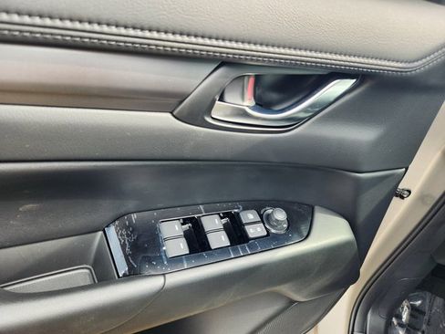 New 2025 MAZDA CX-5 AWD 2.5 S w/ Preferred Package image 10