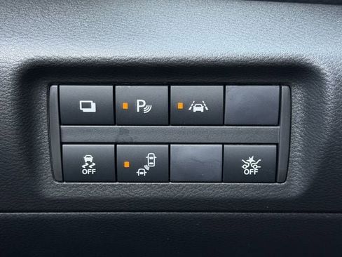 Used 2024 Nissan Kicks S image 21