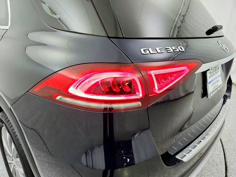 Used 2020 Mercedes-Benz GLE 350 4MATIC image 28