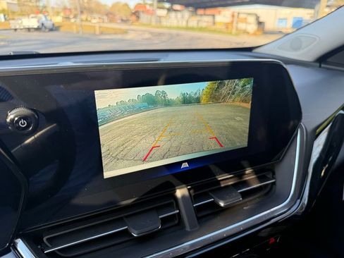 New 2026 Chevrolet Trax ACTIV w/ Sunroof Package image 16
