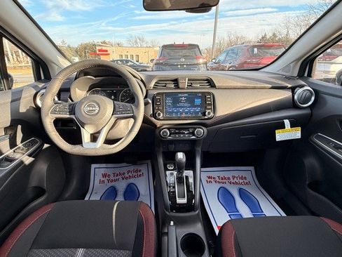 New 2025 Nissan Versa SR w/ Trunk Package image 17