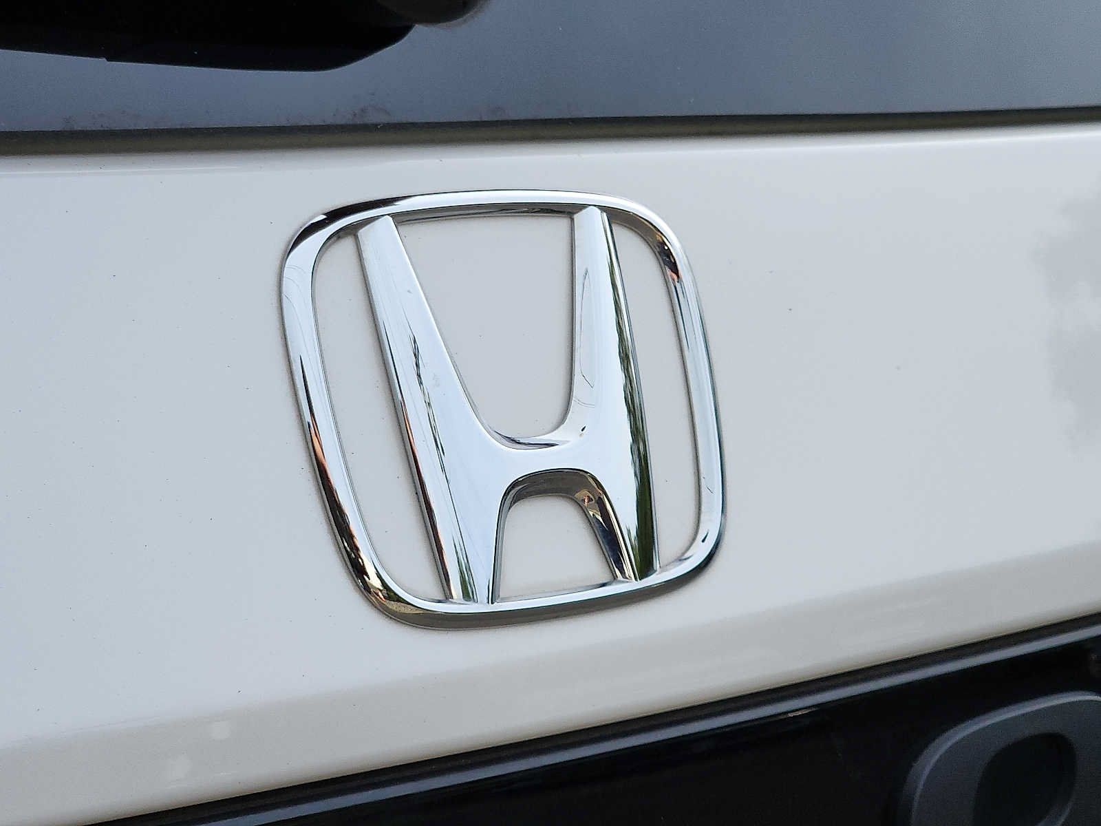 Certified 2023 Honda Pilot Touring image 30