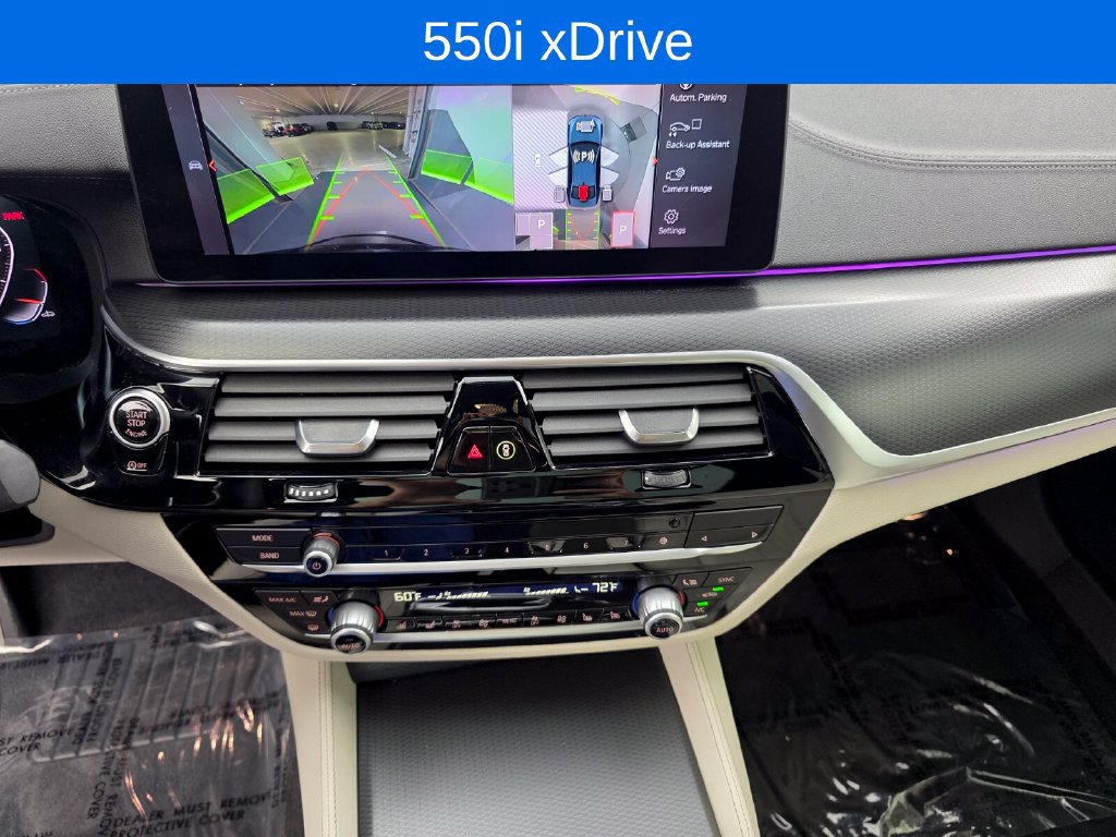 Used 2021 BMW M550i xDrive w/ Premium Package AWD/4WD image 23