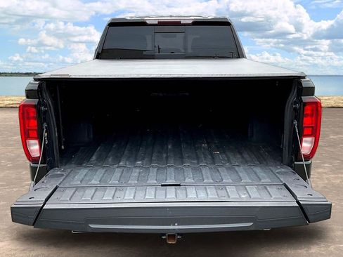 Used 2021 GMC Sierra 1500 Elevation AWD/4WD image 9