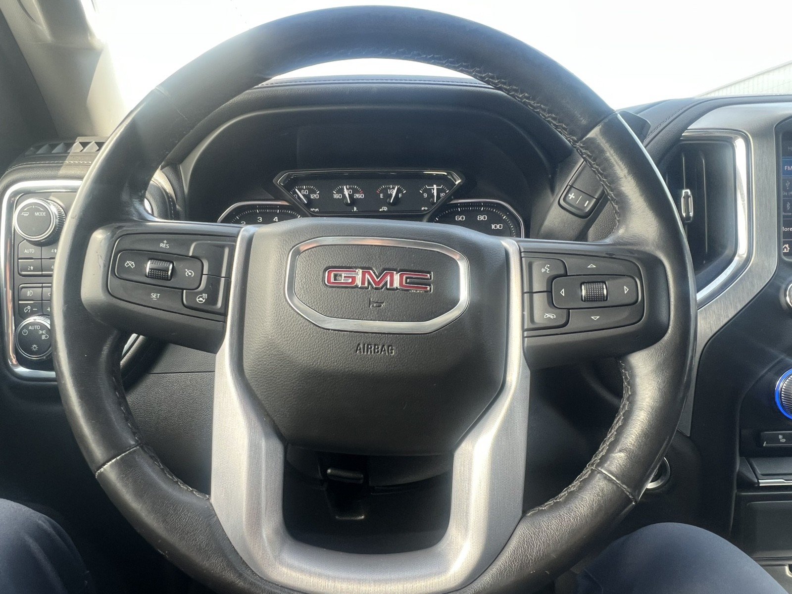 Used 2021 GMC Sierra 1500 Elevation w/ LPO, Elevation Black Package AWD/4WD image 25