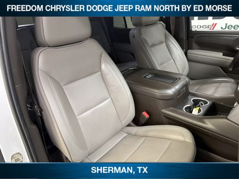 Used 2021 GMC Yukon SLT RWD image 10