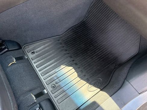 Used 2017 Subaru Outback 2.5i Limited image 33