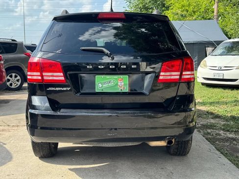 Used 2018 Dodge Journey SE w/ Popular Equipment Group FWD image 7