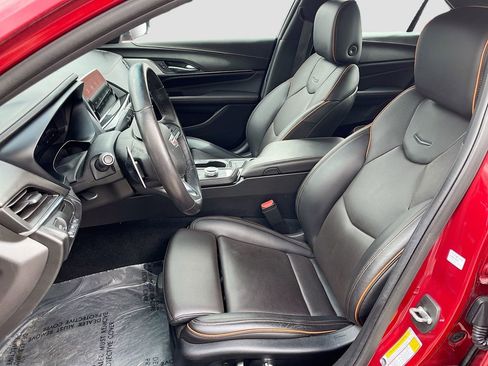 Used 2022 Cadillac CT4 V w/ Navigation Package image 22