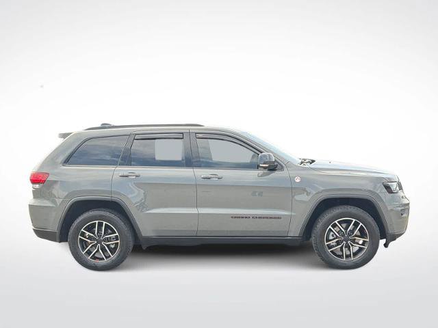 Used 2021 Jeep Grand Cherokee Trailhawk w/ Trailhawk Luxury Group AWD/4WD image 3