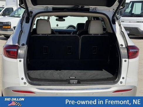 Certified 2018 Buick Enclave Premium w/ Trailering Package FWD image 5