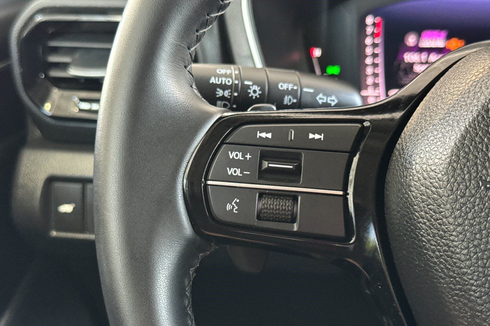 Used 2026 Honda Pilot EX-L image 32