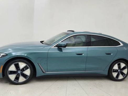 Used 2025 BMW i4 eDrive40 w/ Premium Package image 3