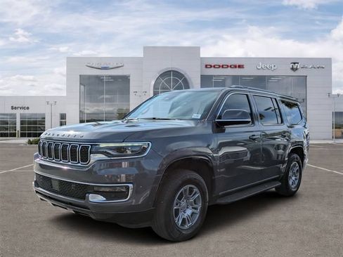 Certified 2022 Jeep Wagoneer Series I RWD image 5